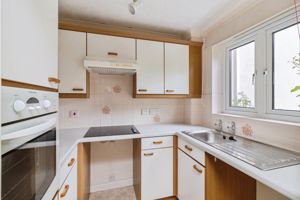 KITCHEN- click for photo gallery
